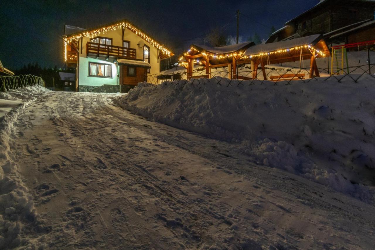 Cottage Chalet-Tiara Slavske Bagian luar foto